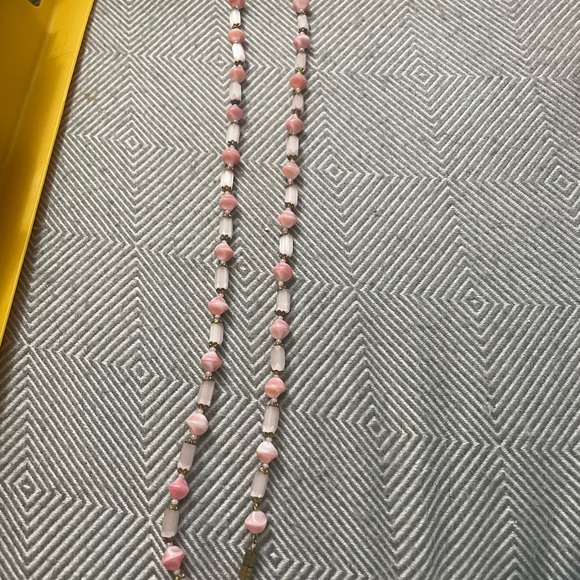 Pink and baby pearl and clear ish crystals - Picture 2 of 4